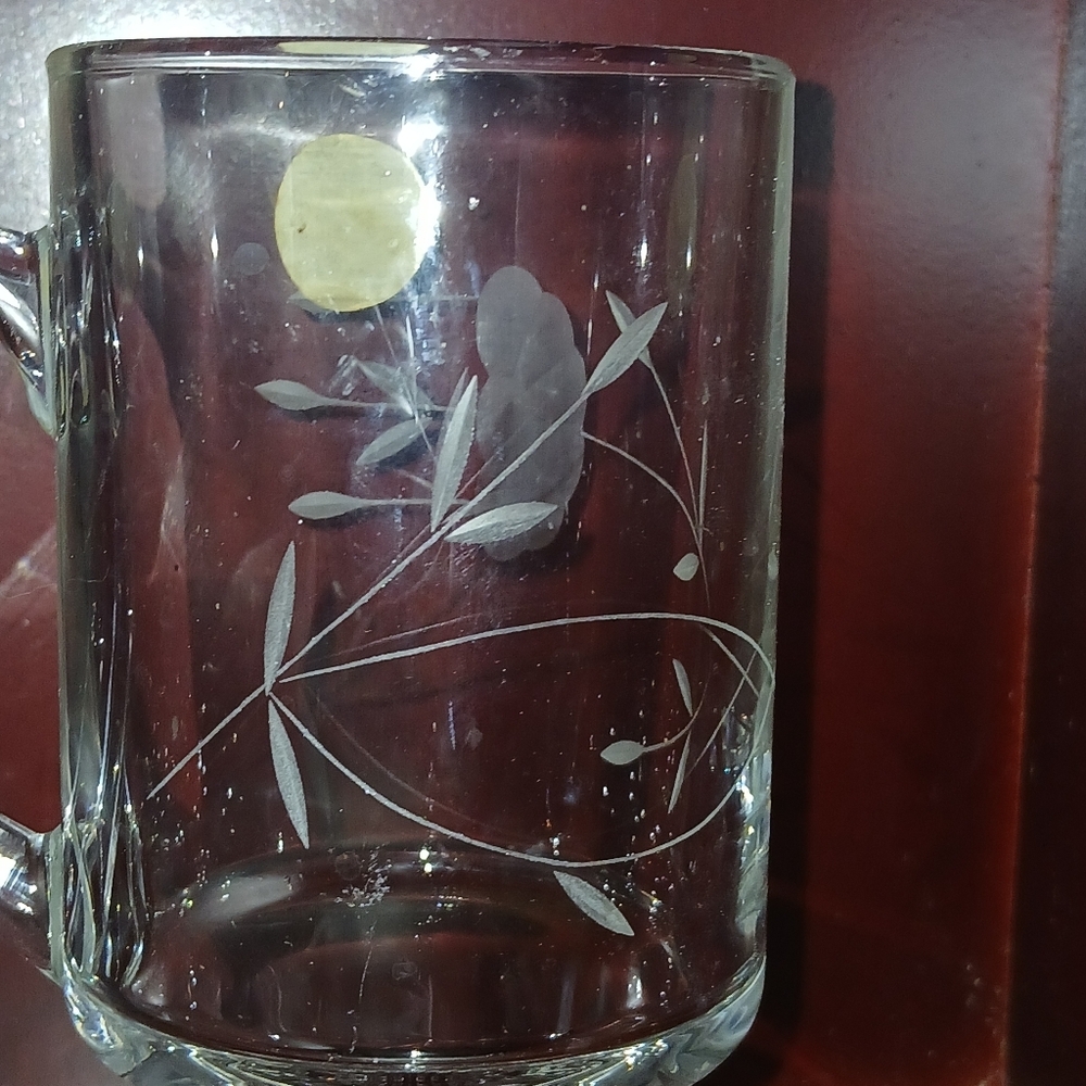 Vintage Etched Glass Coffee Mugs Irish Pedestal Cups Princess House - Picture 4 of 13